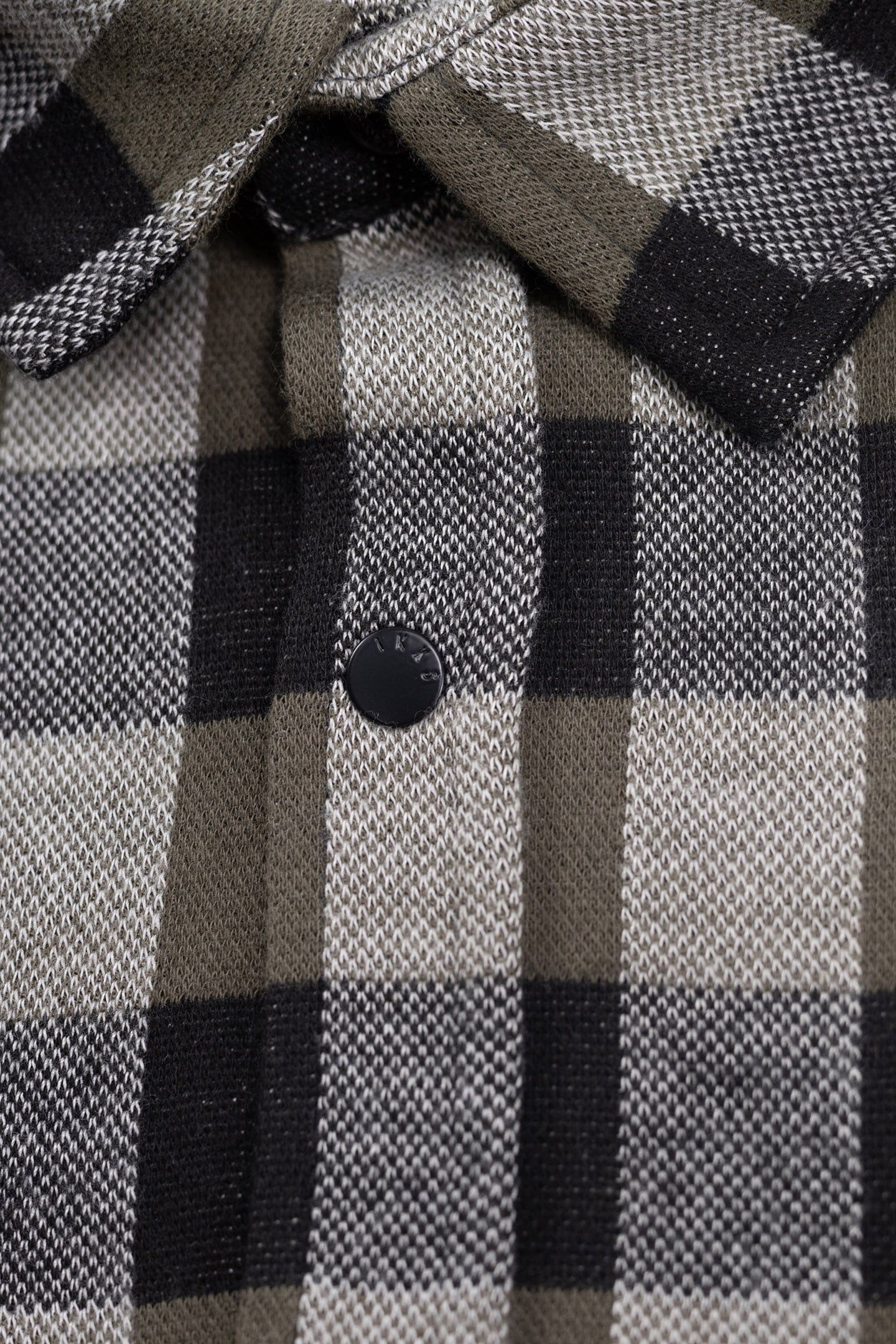 BOY'S BLACK PLAID SHIRT WITH DETACHABLE HOOD 8