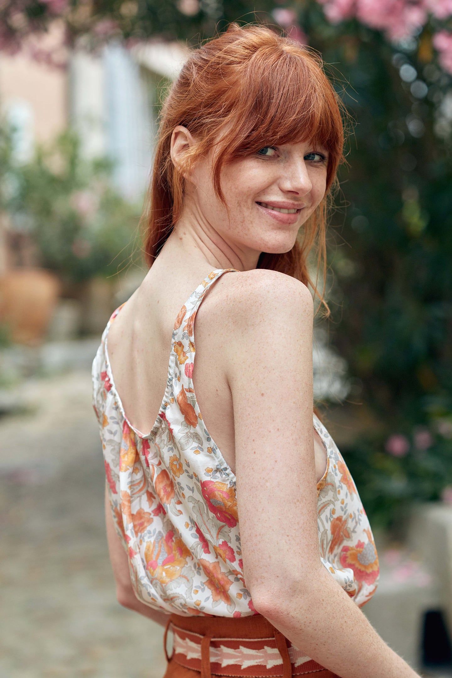TOP ANNA RAINBOW FLOWERS 3