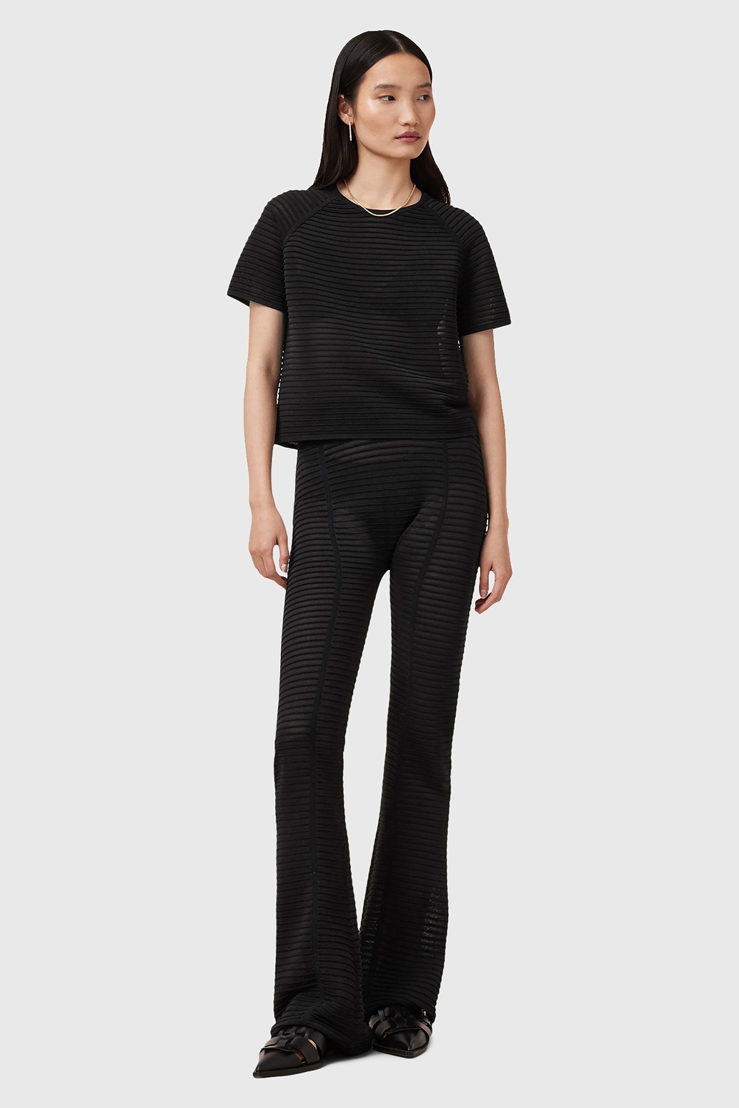 ALICE TEE BLACK 2