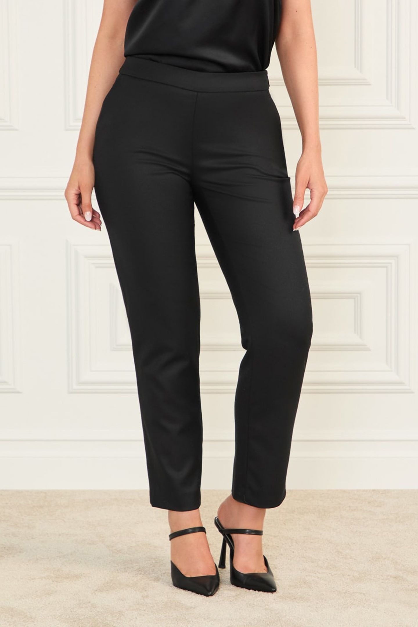 MARCIANO BY GUESS ROBERTA PANT JET BLACK 1