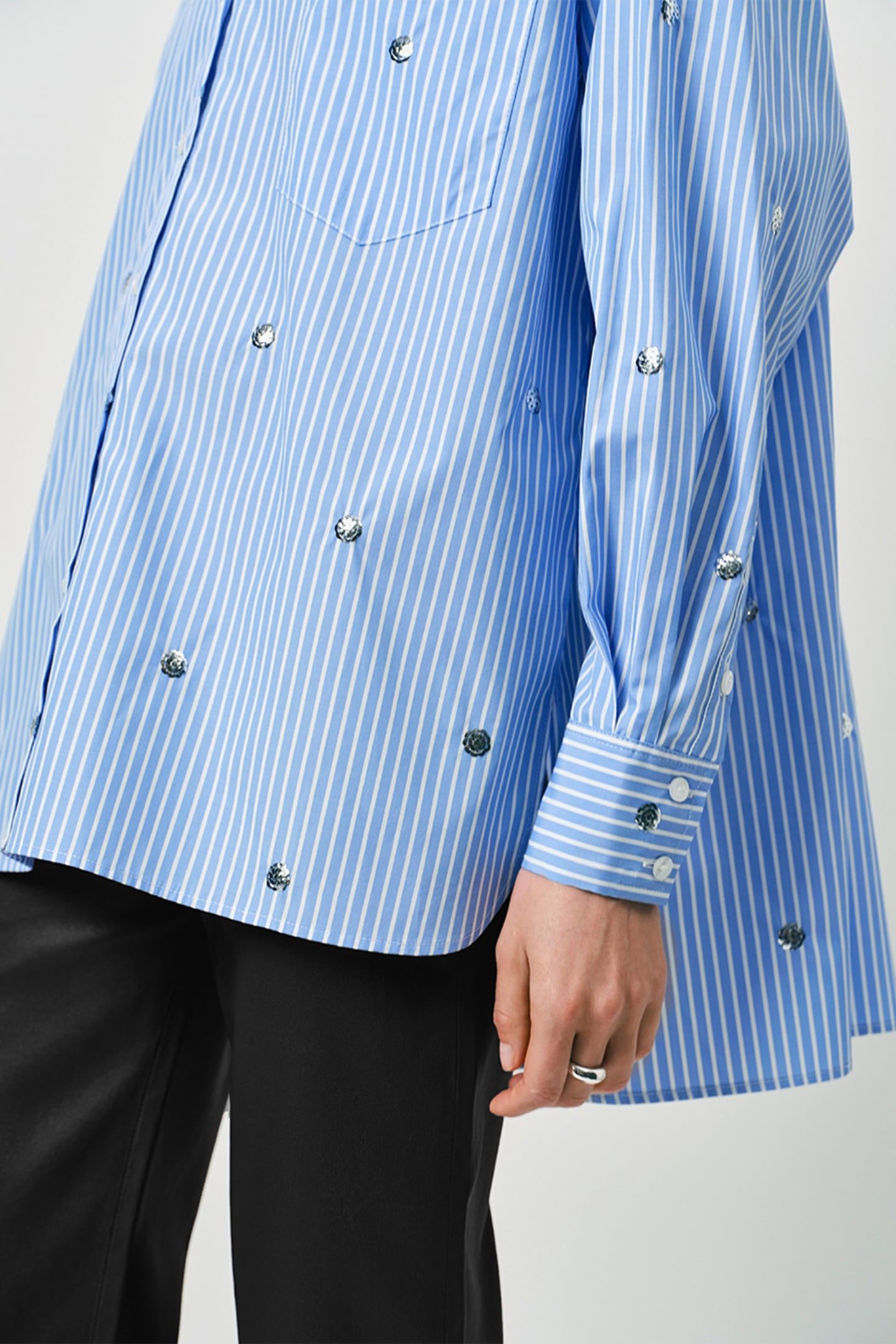 QUE OVERSIZED STRIPE SHIRT SKY BLUE 4