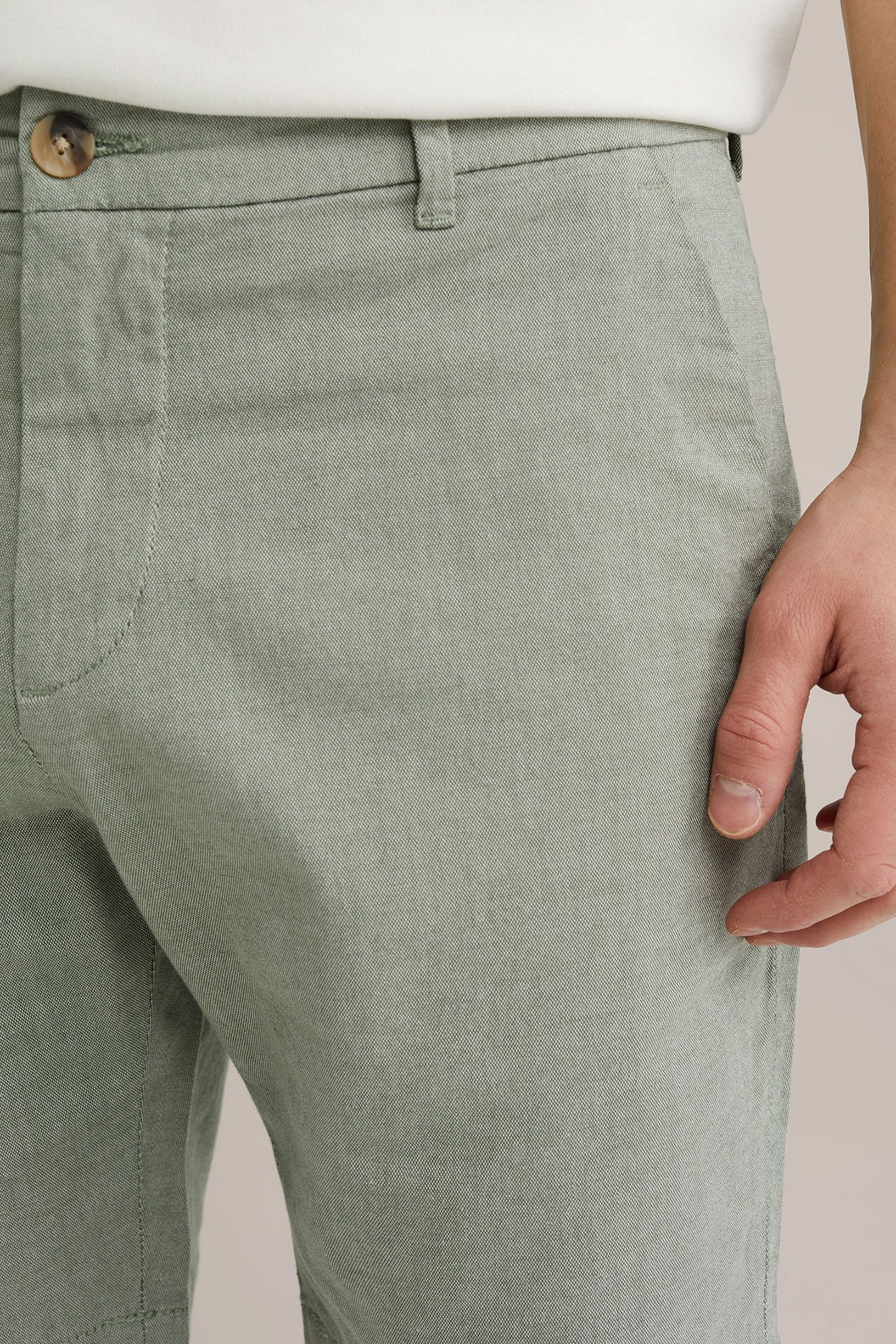 SHORT LIGHT GREEN 5