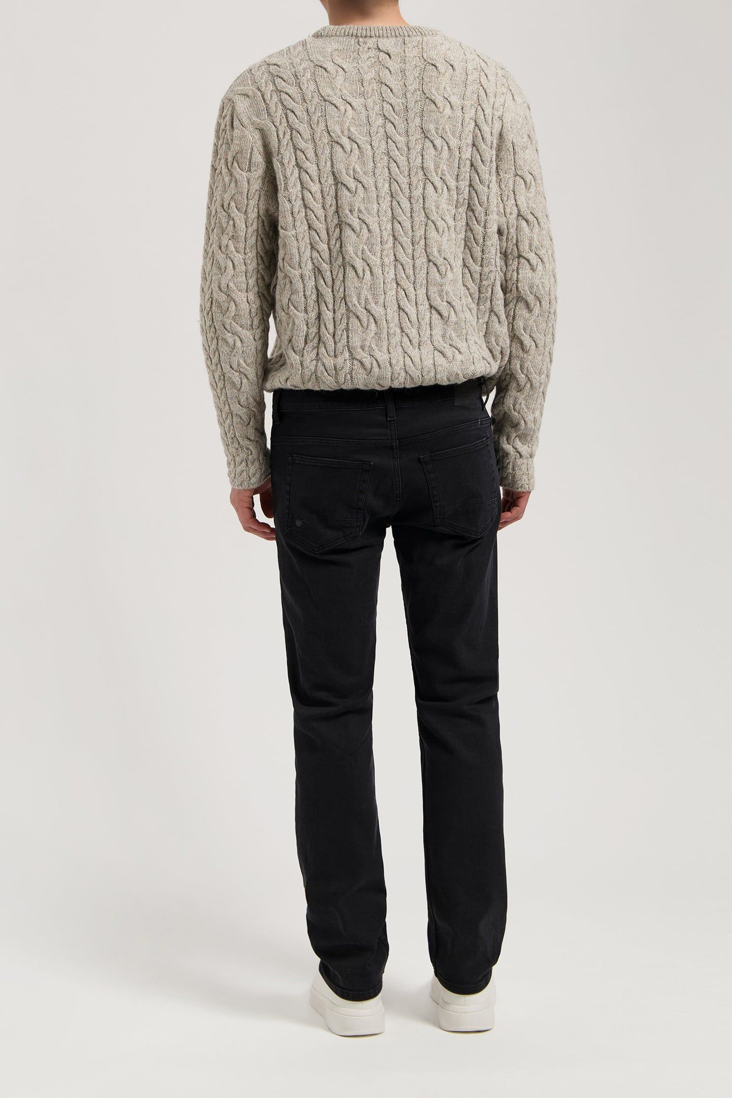 HANK MID TAPERED STONE BLACK 4