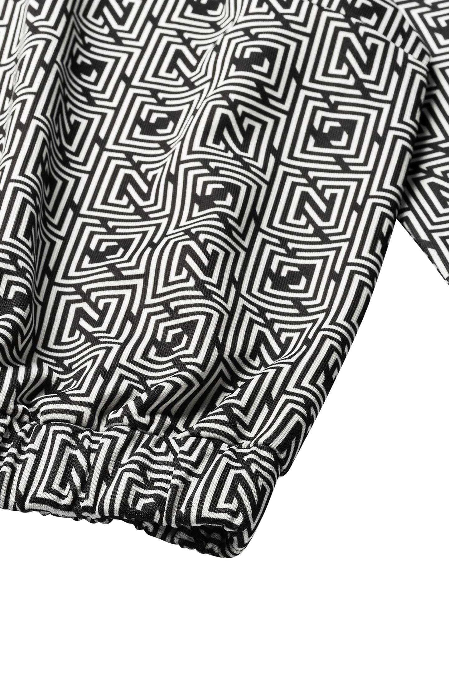 HUESCA PULL BLACK 5