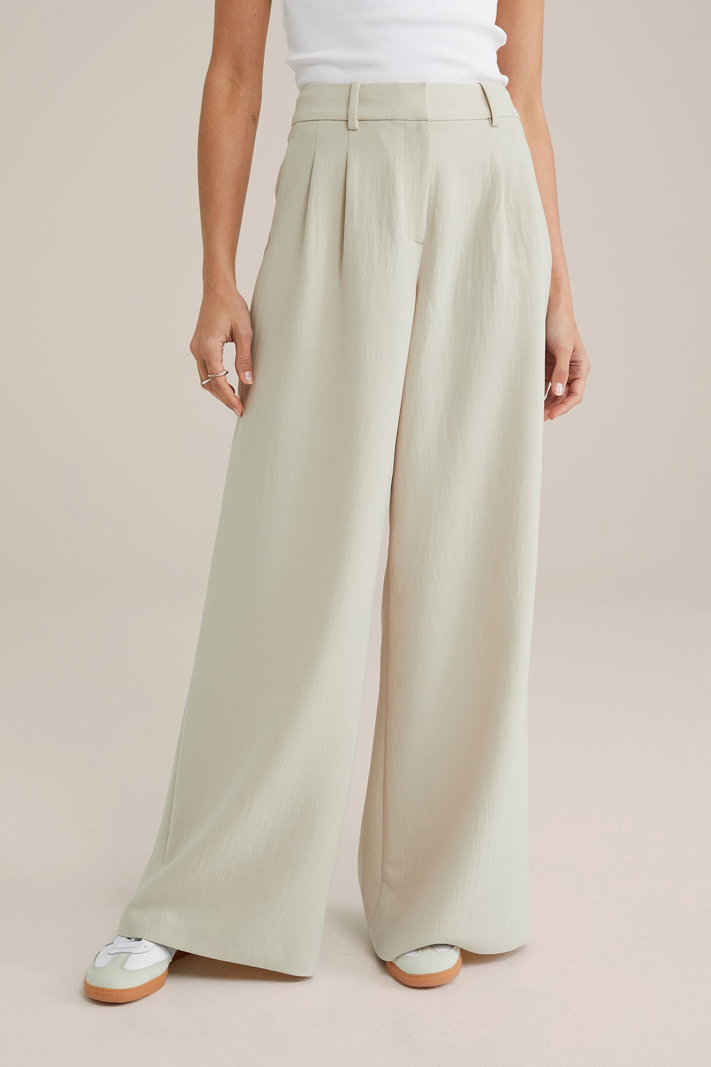 TROUSER BEIGE 1
