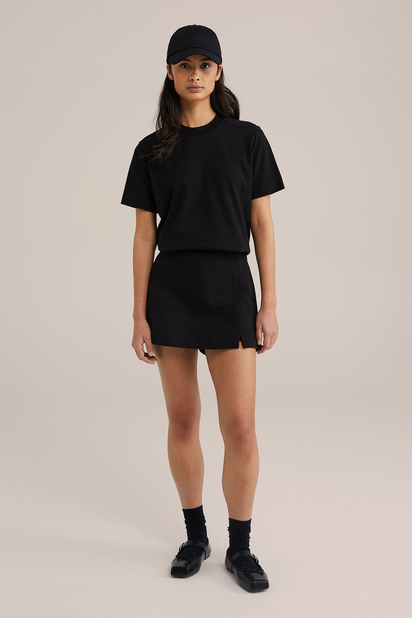 T-SHIRT BLACK 3