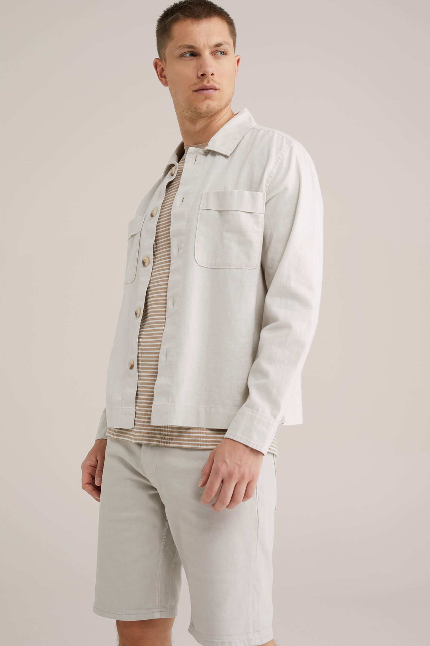 SHORT LIGHT GREY 6