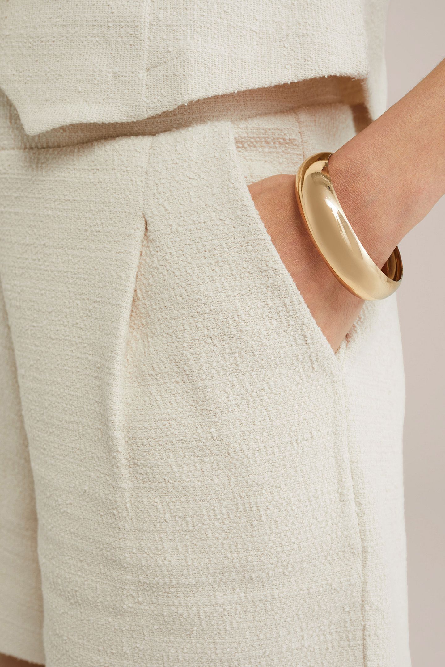 SHORT BEIGE 5