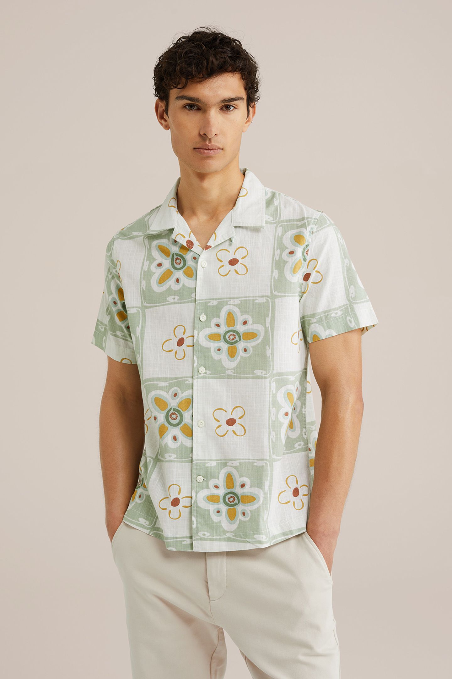 SHIRT LIGHT GREEN 1