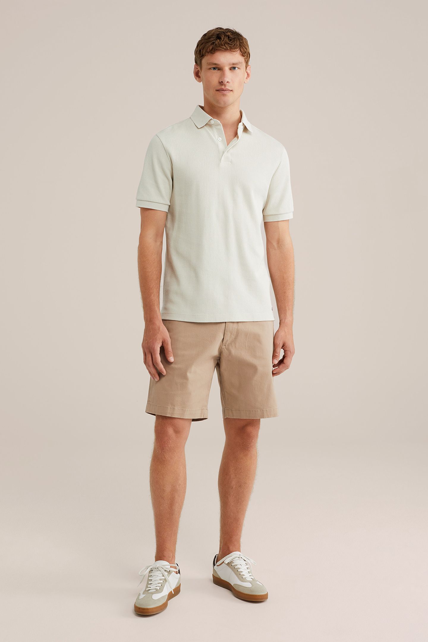 SHORT BEIGE 3