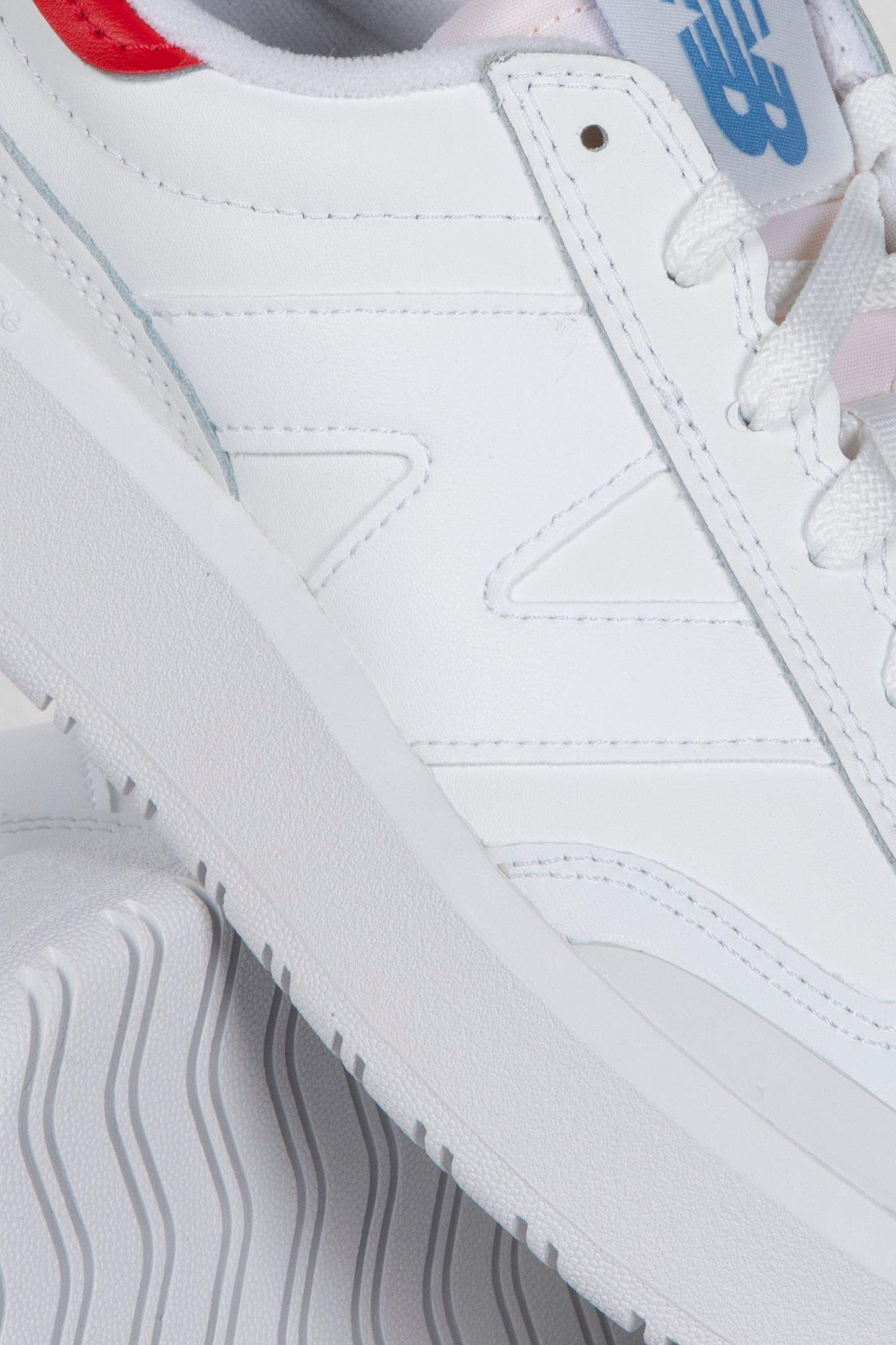 CT302 WHITE 4