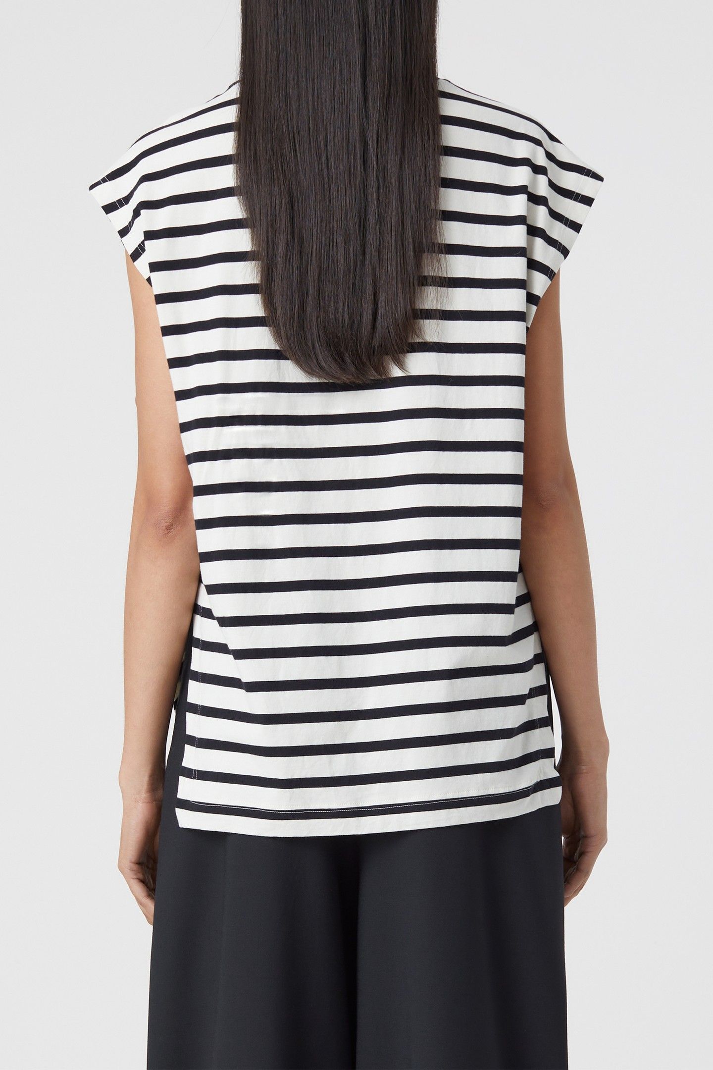 CREW NECK CAP SLEEVE T-SHIRTS BLACK 3