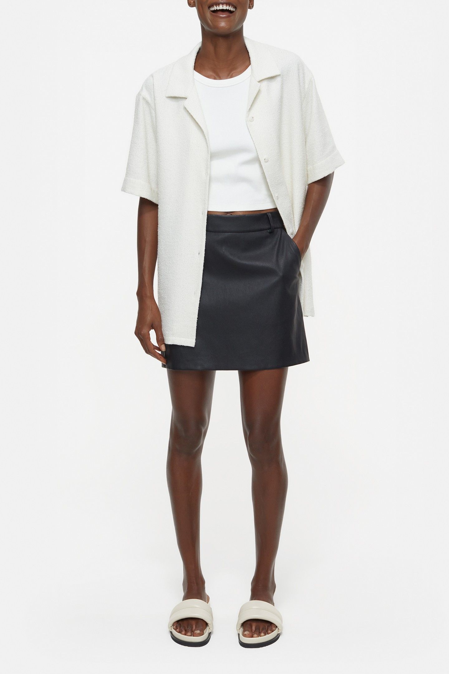 MINI SKIRT BLACK 3