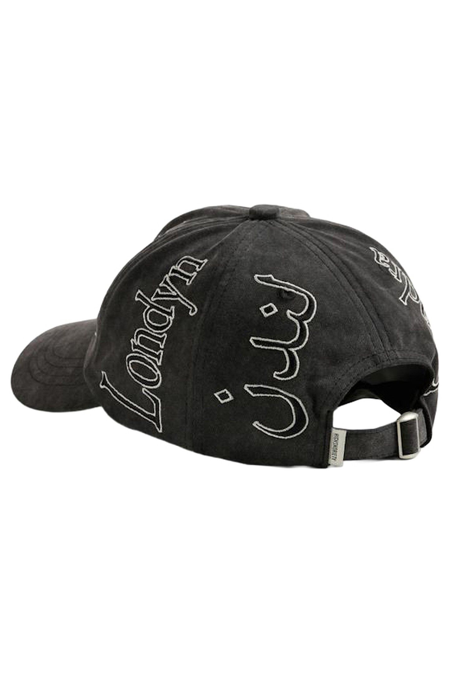 HIGHSNOBIETY – LONDON LANGUAGE CAP 3