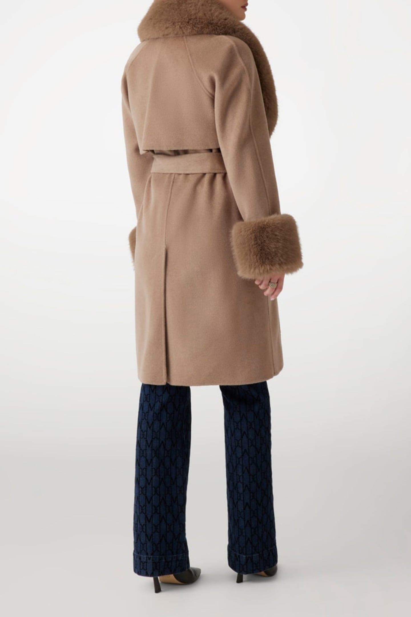 MARCIANO BY GUESS LILIANA COAT SILK TAUPE 8