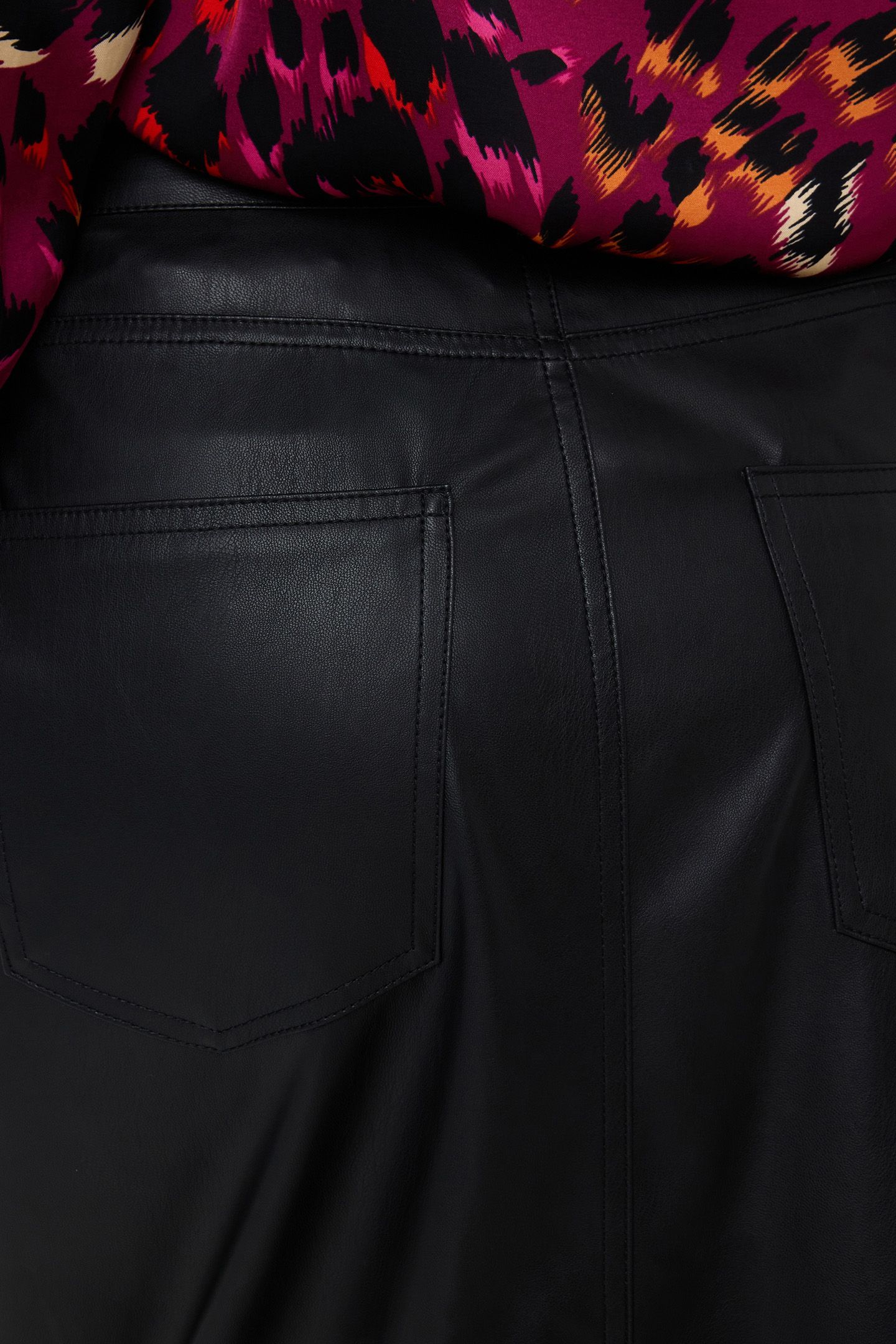 SKIRT LONG SPLIT VEGAN LEATHER BLACK 6