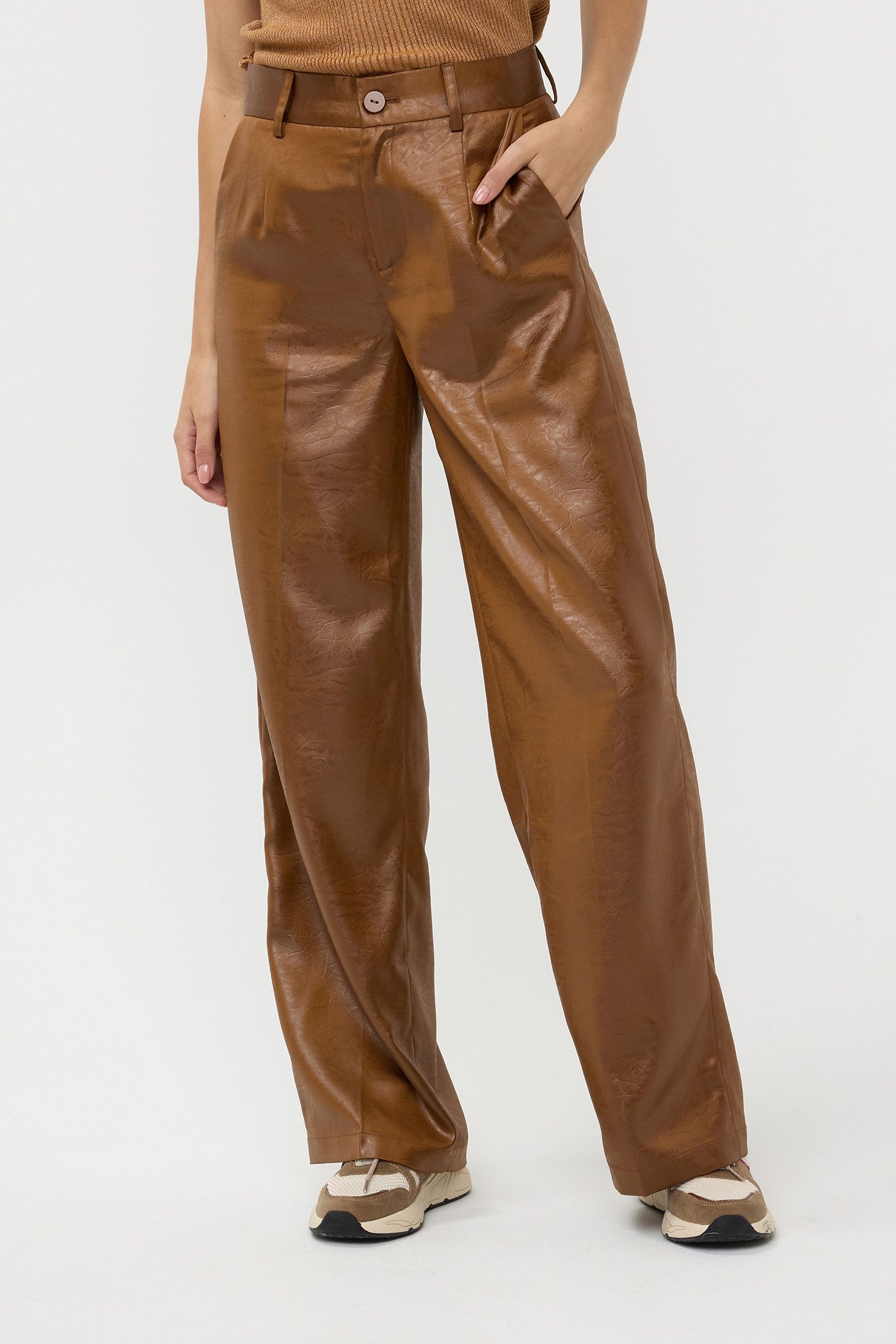 TROUSERS METALLIC EM BRANDY 1