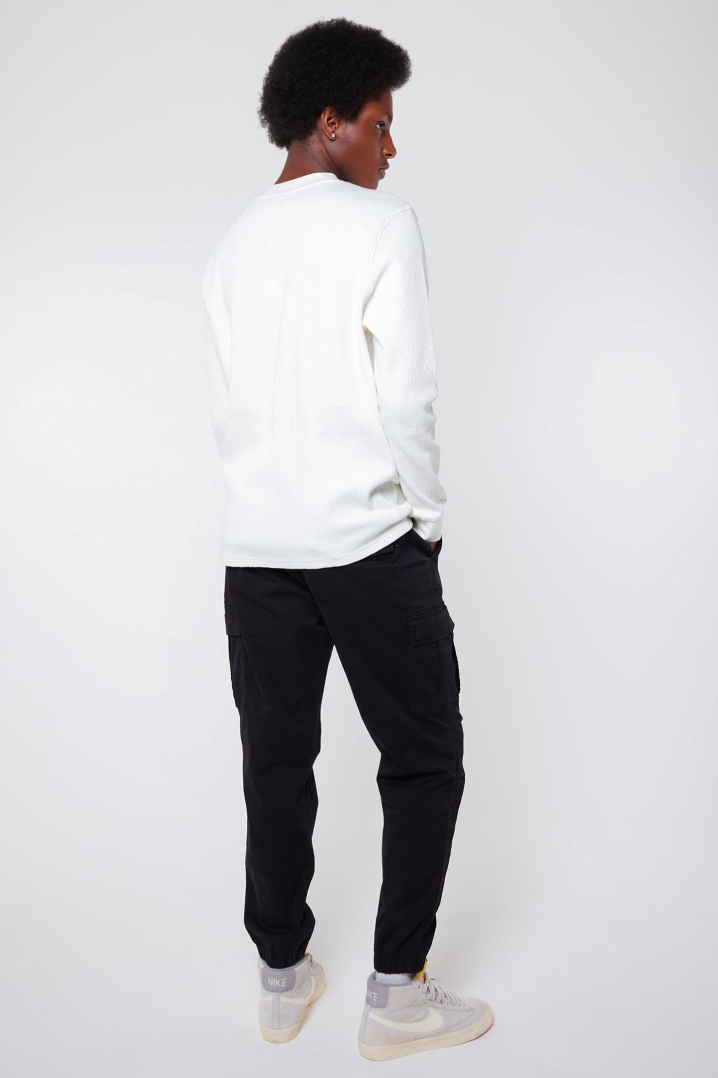 PHARRELL BLACK 2
