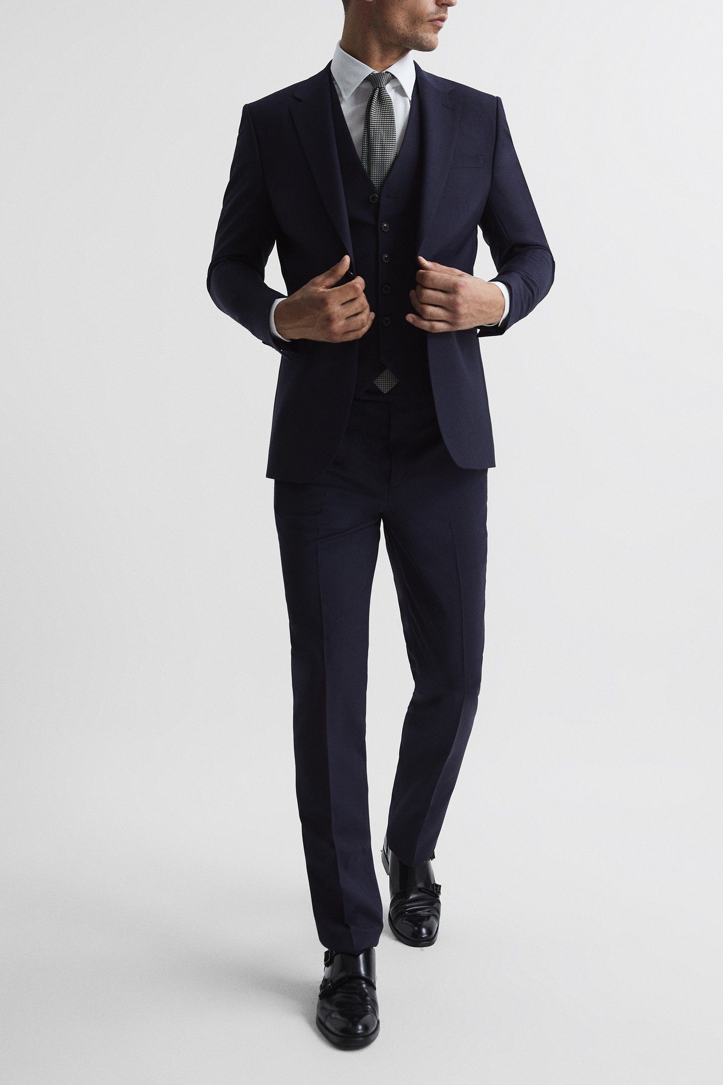 TRAVEL PLAIN WEAVE MODERN WAISTCOAT NAVY 4