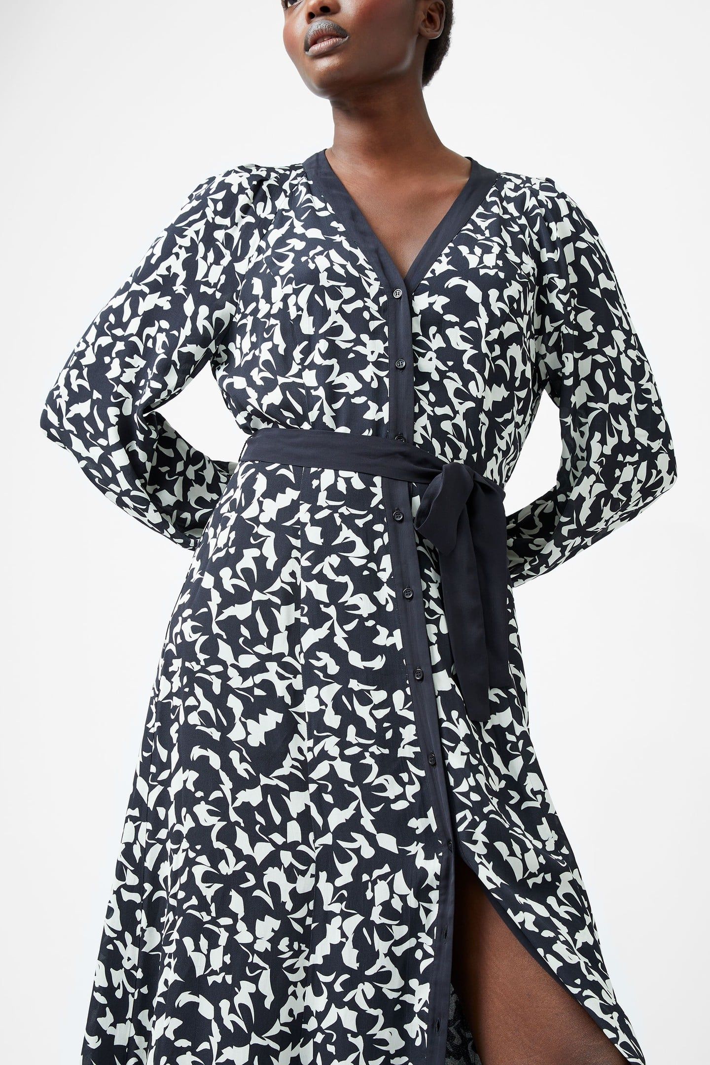 KELLY ALMERE CREPE DRESS NAVY/CREAM 1