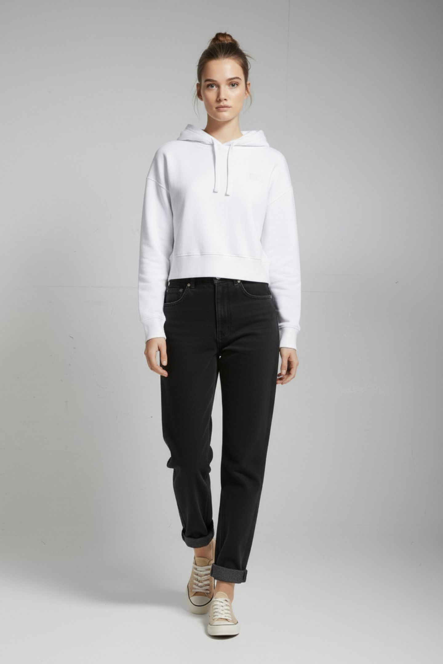 OLINPIA WHITE 1