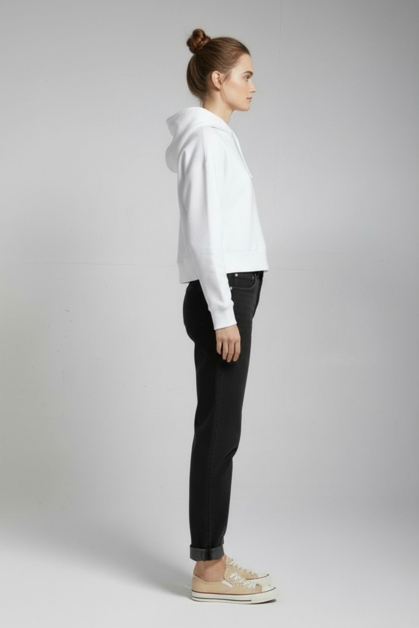 OLINPIA WHITE 3