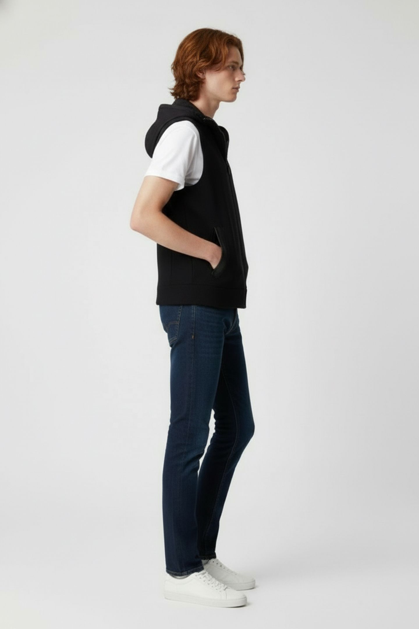 ARENAALF VEST BLACK 3