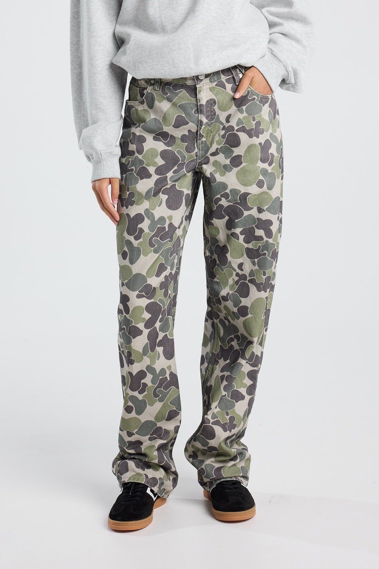 MONTANA CAMO MULTI COLOUR 1