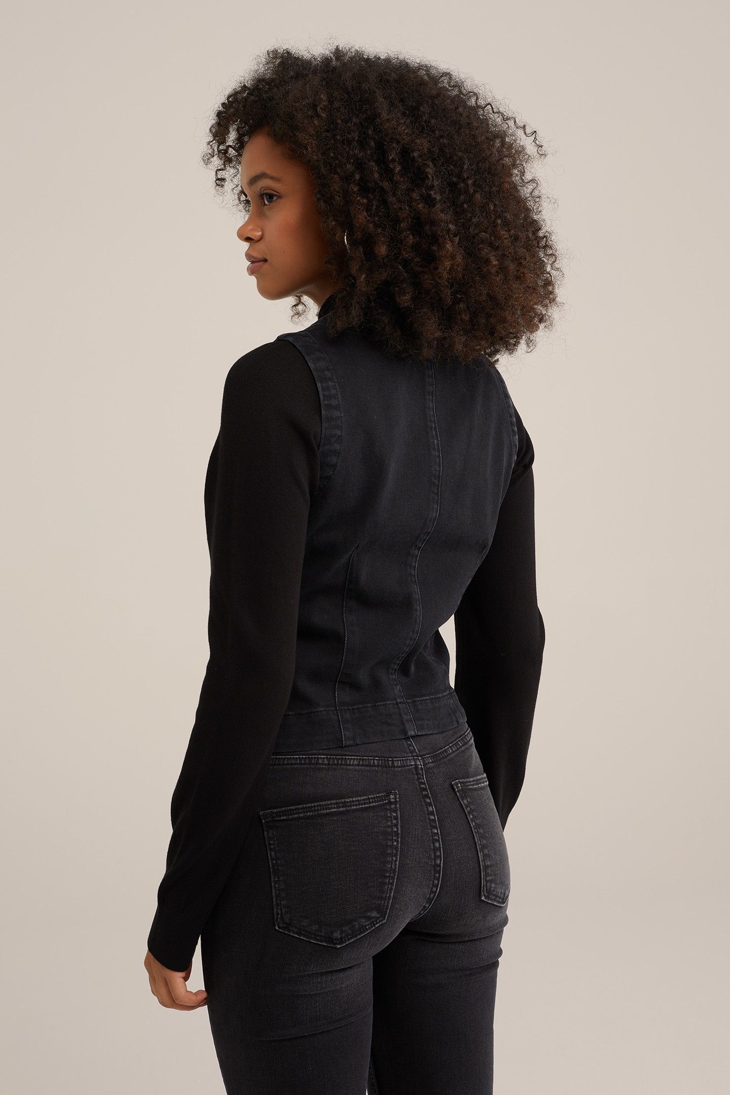 GILET BLACK 3