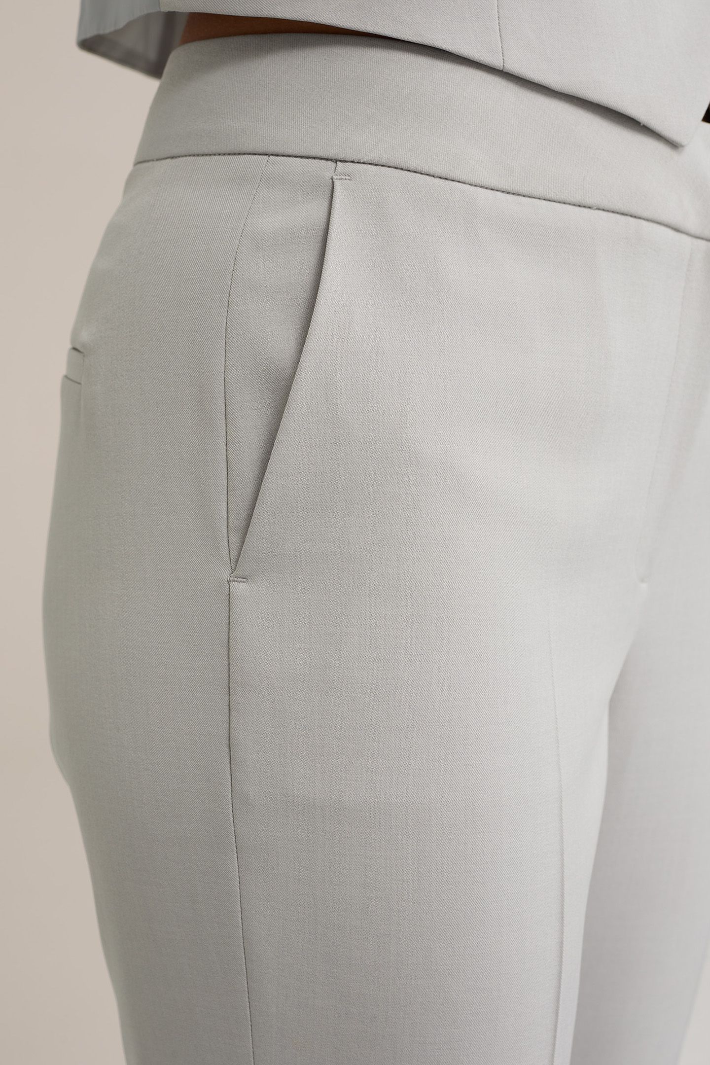 TROUSER LIGHT GREY 7