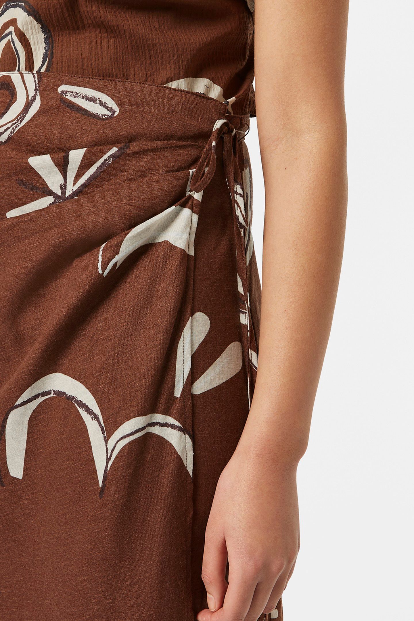 LINEN BLEND PRINTED WRAP SKIRT INKY SUN BROWN 6