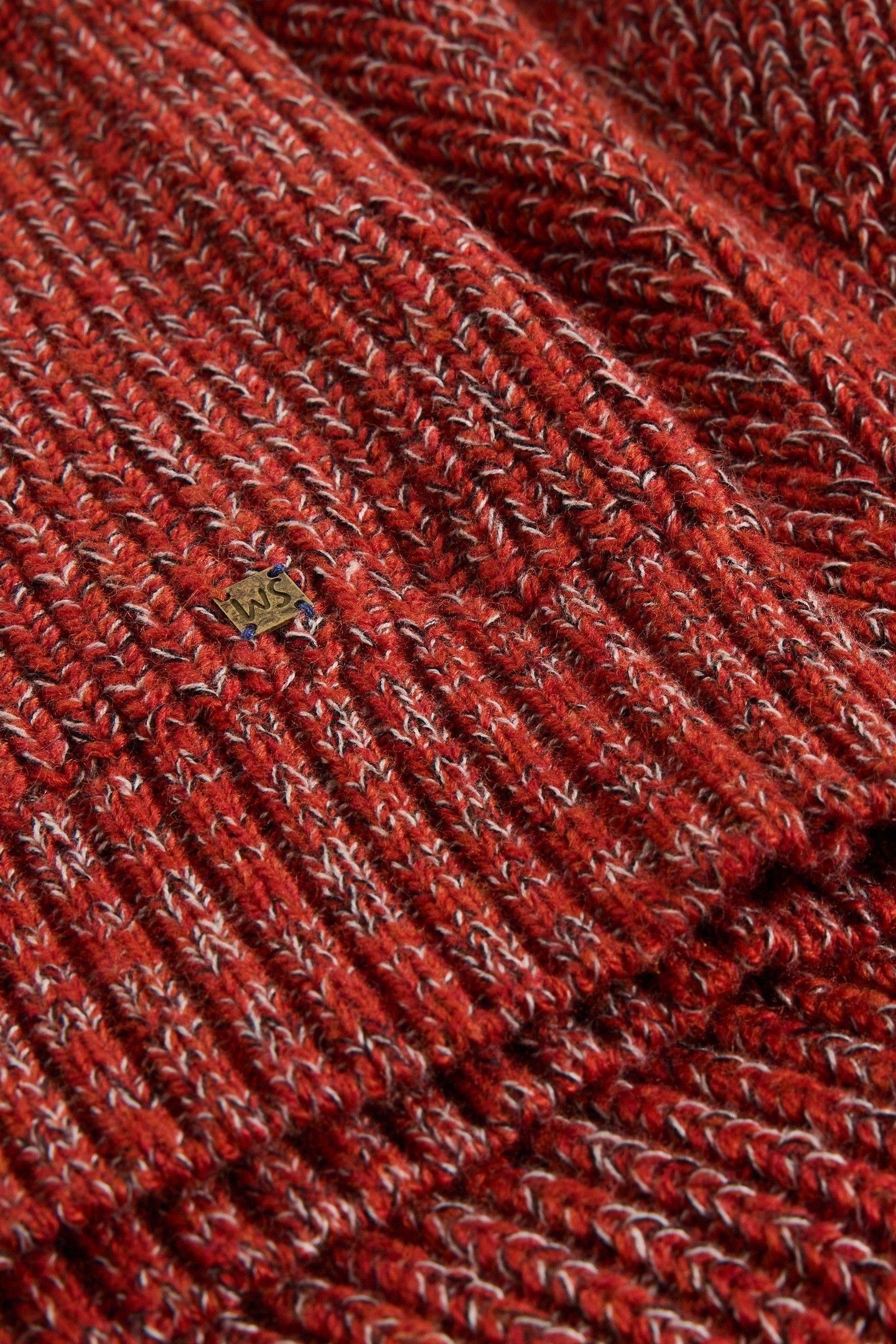 RYE TWISTED CREW NECK RED MULTI 4