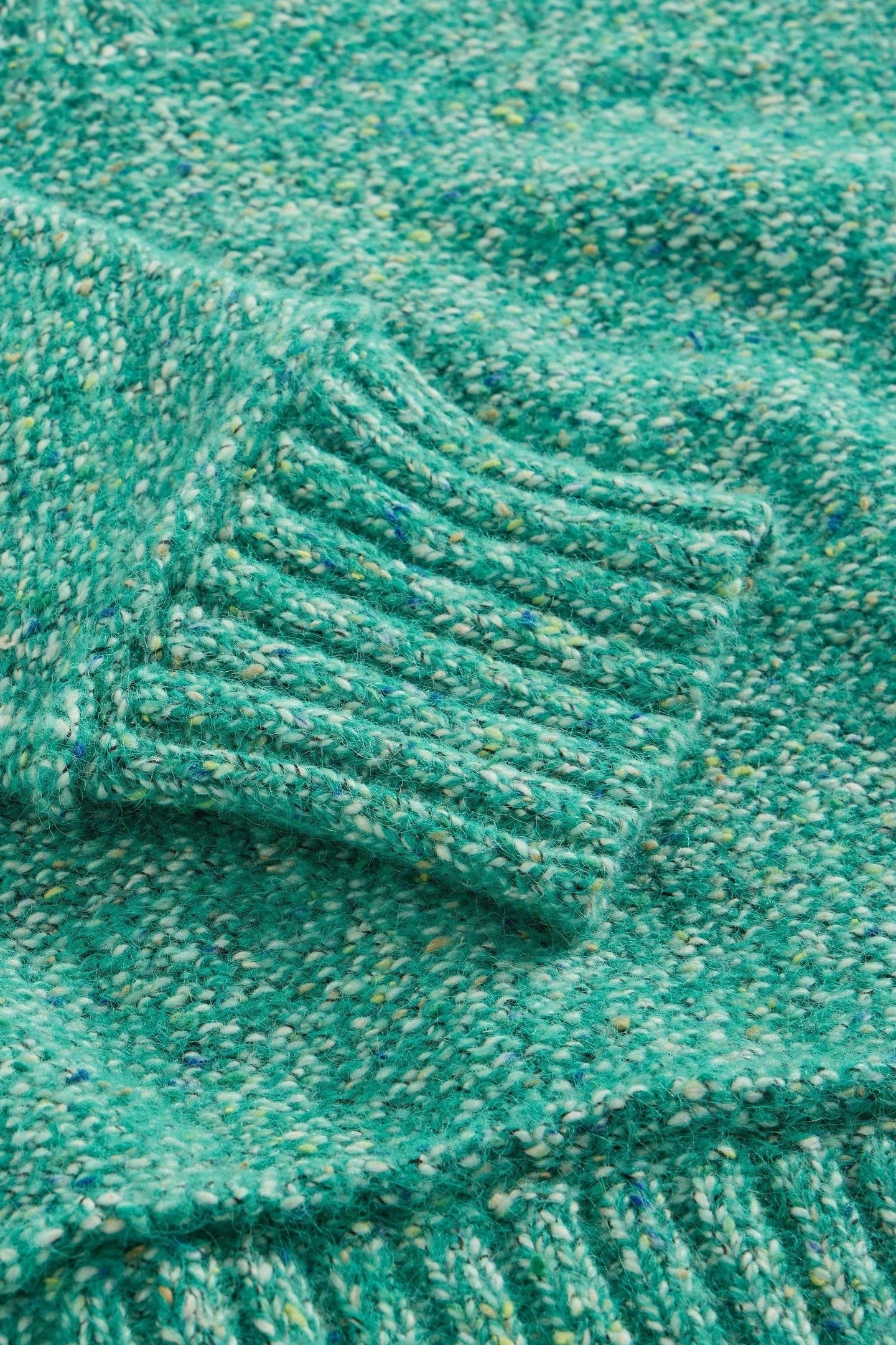 TAMMY TEXTURED V NECK BRIGHT GREEN 6