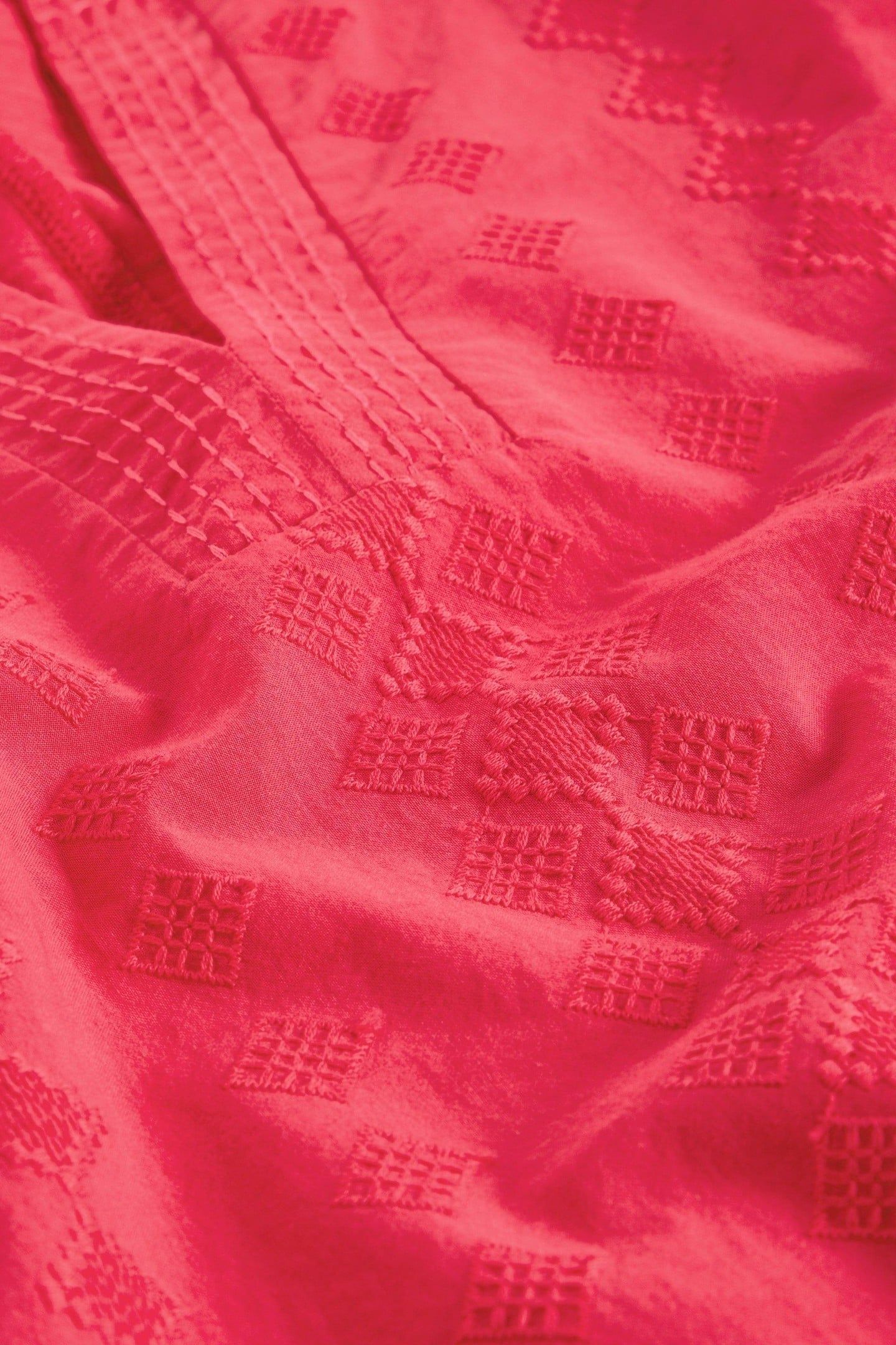 WEAVER NOTCH NECK TOP BRIGHT PINK 5