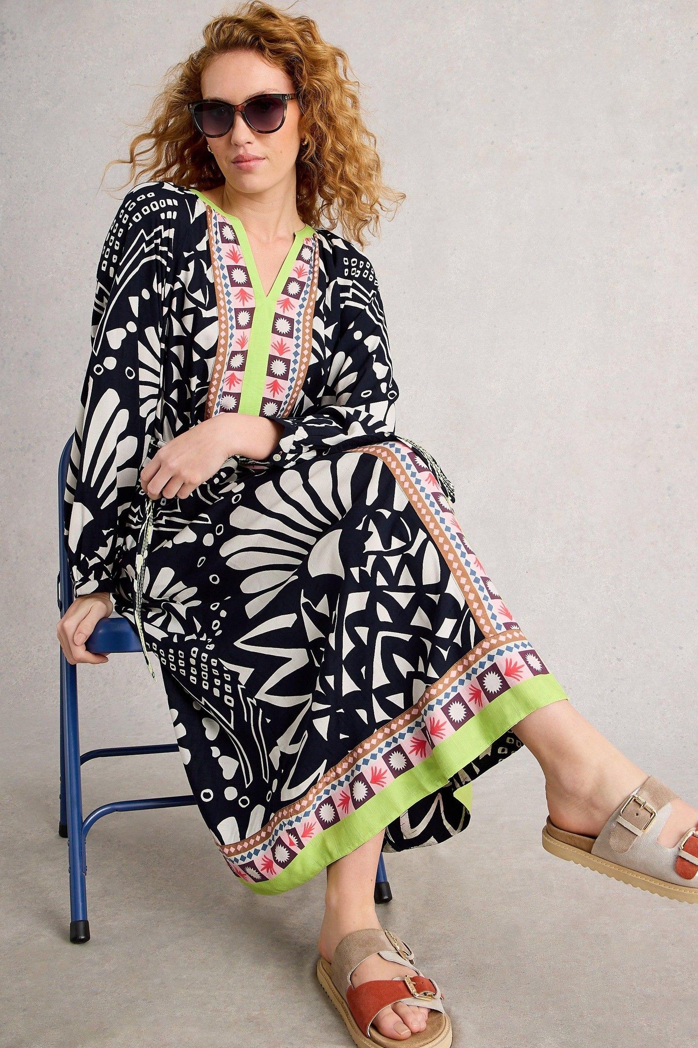 LIV MIDI DRESS NAVY MULTI 2