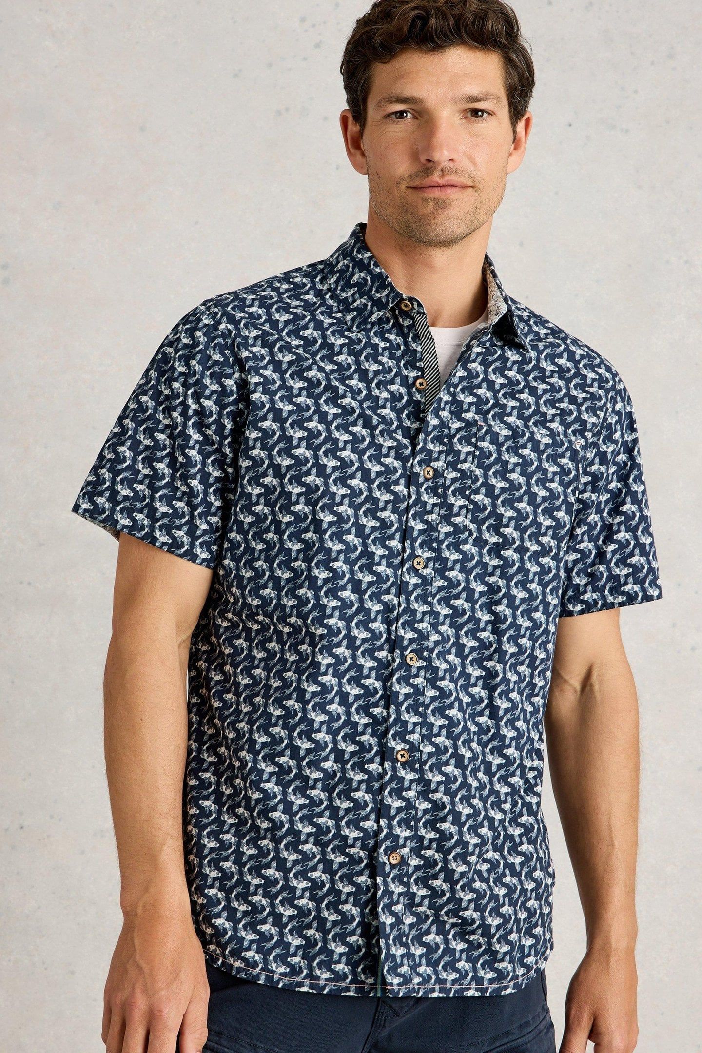 FINSBURY KOI PRINTED SHIRT NAVY PRINT 1