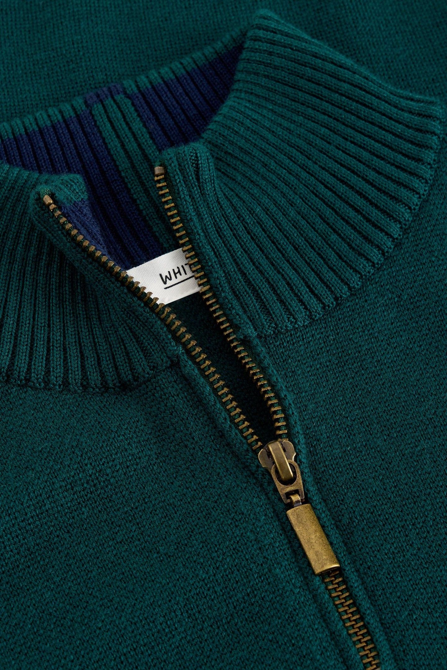 NEWPORT MERINO FUNNEL EMERALD GREEN 5