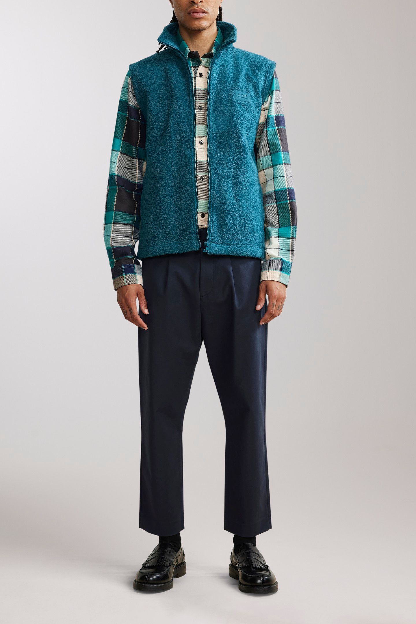 NIL VEST 3441 SPRUCE 1