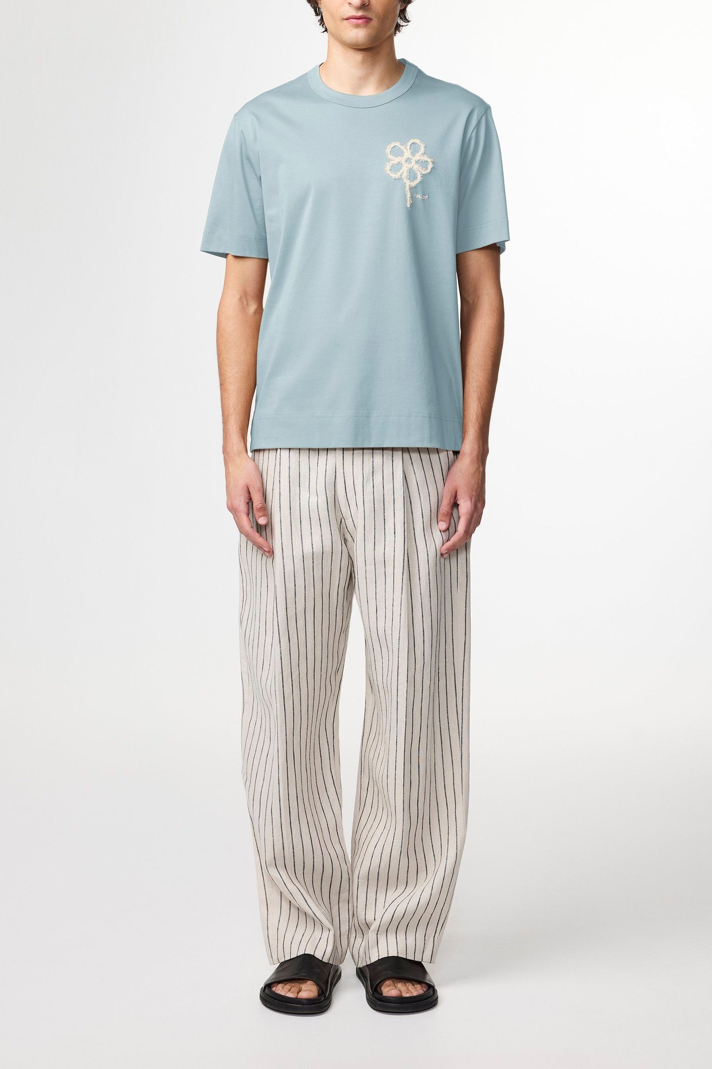 PEDRO EMB SS 3525 WINTER SKY 1