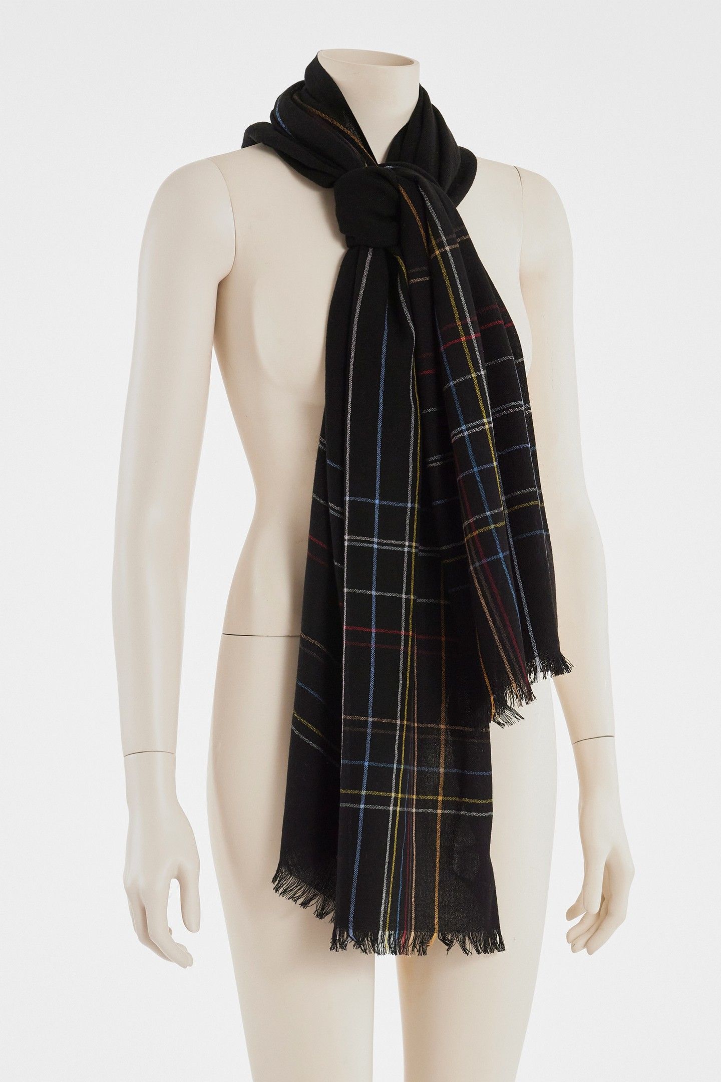 WOMEN SCARF BRKN SIG CHCK BLACK 2