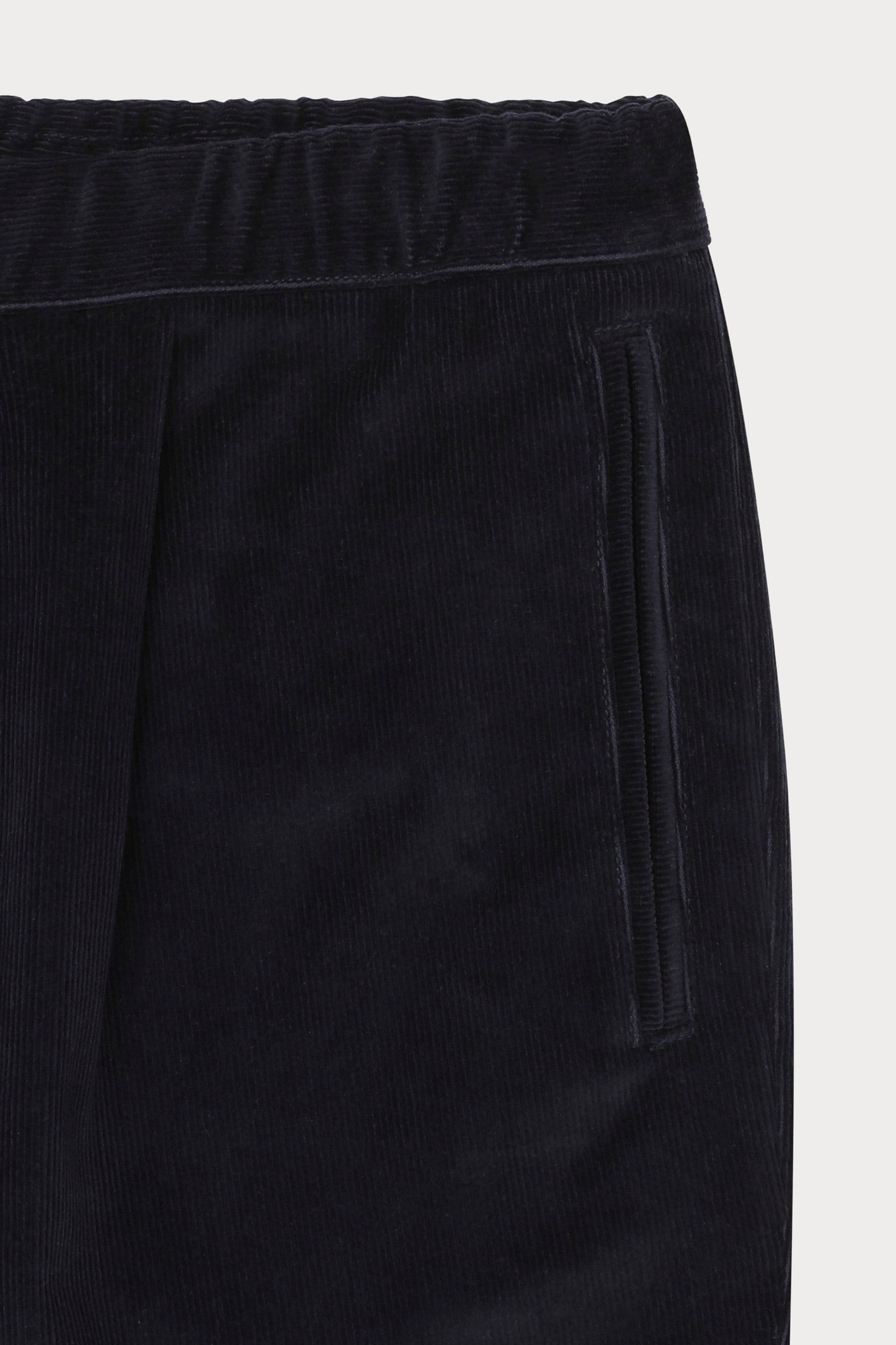 MENS PLEATED TROUSER VERY DARK NAVY 4