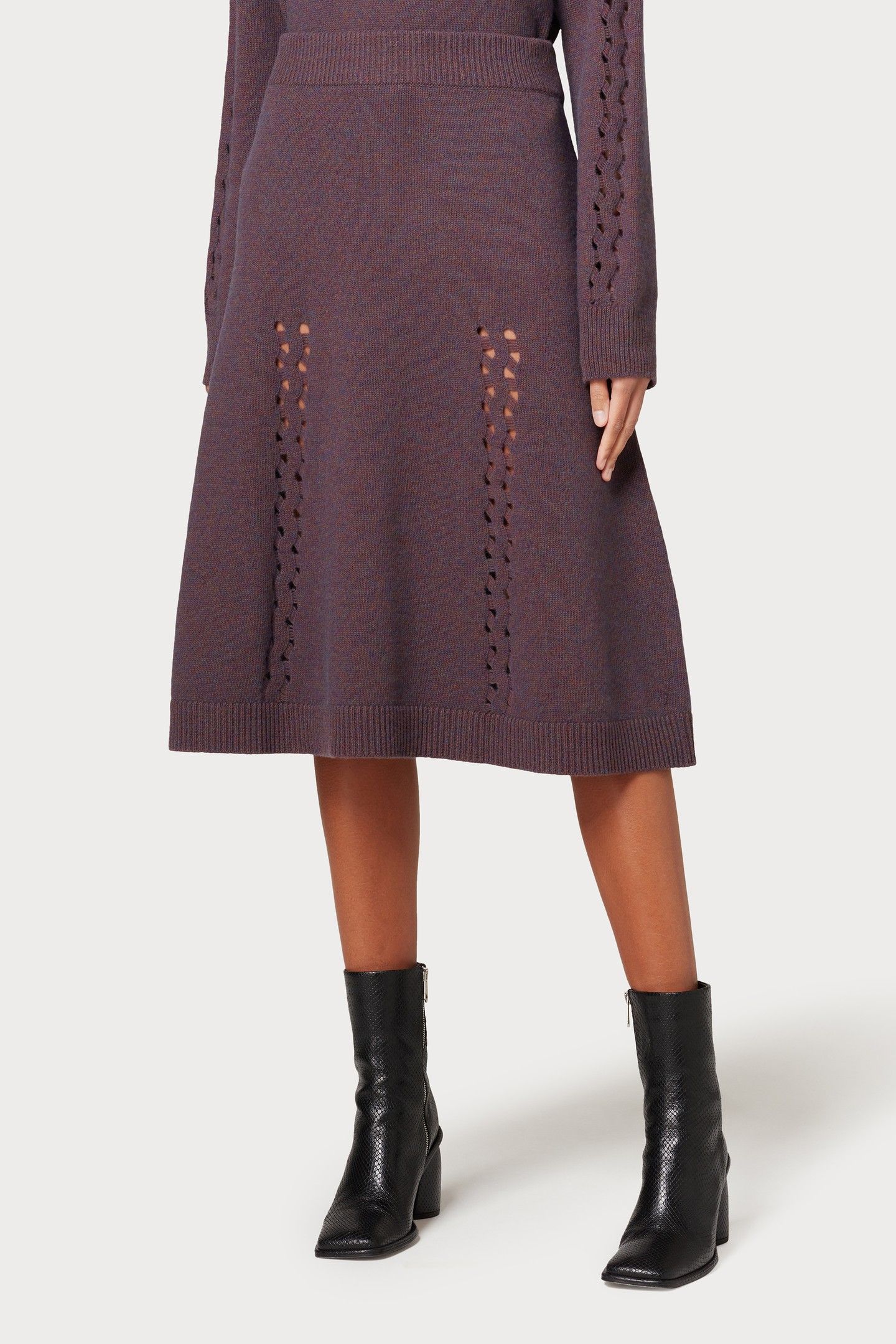 WOMENS KNITTED SKIRT AUBERGINE 1