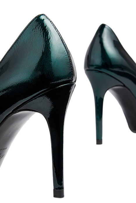FERN EMERALD 4