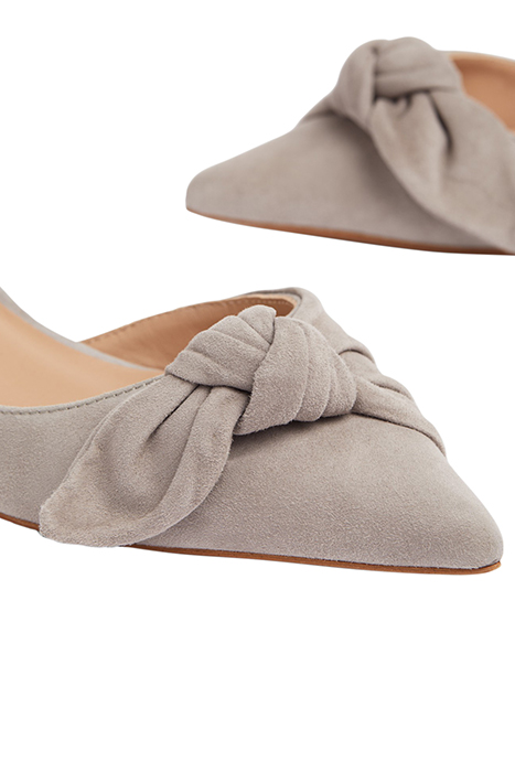 LILY PUMP PALE GREY 4