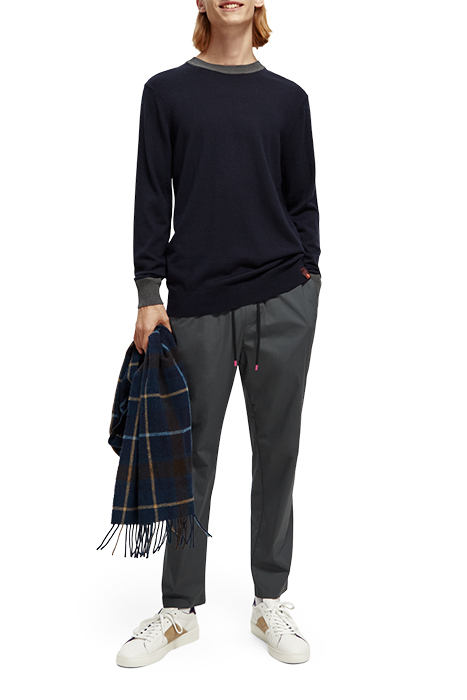 CONTRAST-TRIMMED LIGHTWEIGHT WOOL-BLEND CREWNECK PULLOVER NA 5