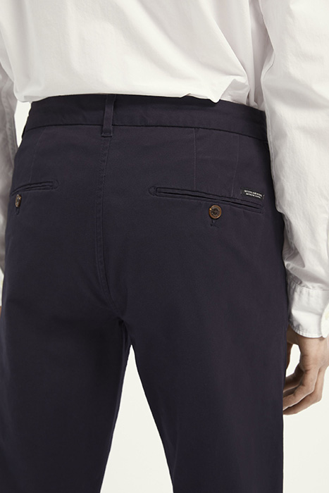ESSENTIALS - MOTT CLASSIC SLIM FIT CHINO NIGHT 6