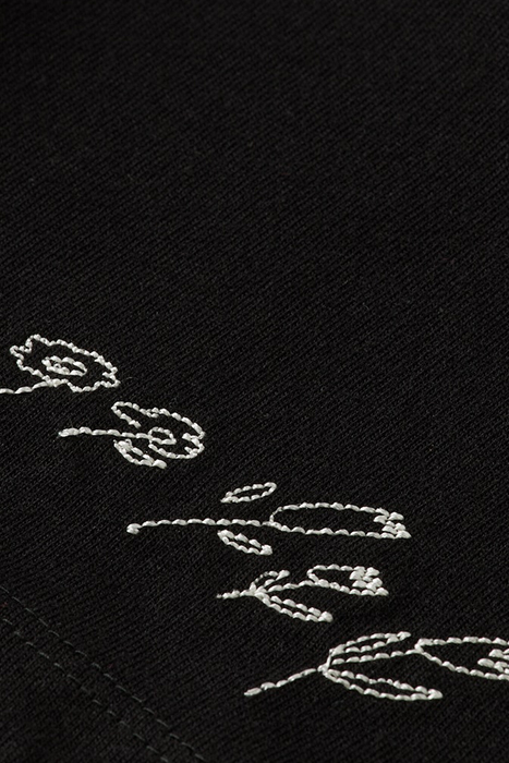 POEM EMBROIDERED CROPPED T-SHIRT IN ORGANIC COTTON BLACK 6