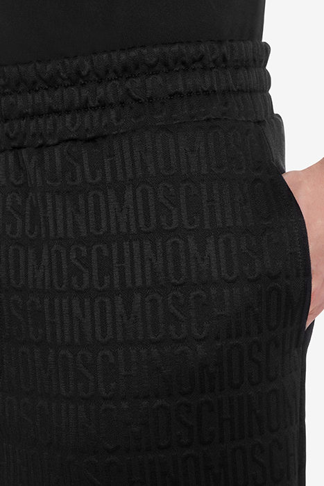 BERMUDA SHORTS IN ALLOVER LOGO JACQUARD FLEECE BLACK 4