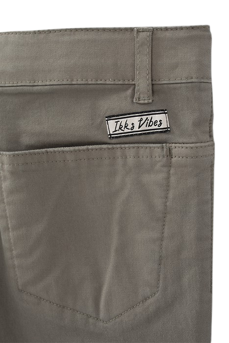 CHINO VERT WAITER SHORTS 5