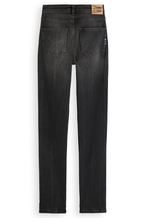 SEASONAL HAUT WITH KICK – HERO BLACK 5